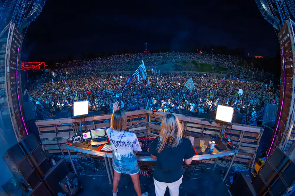 Wide view of the Clash Circuit tournament stage and audience